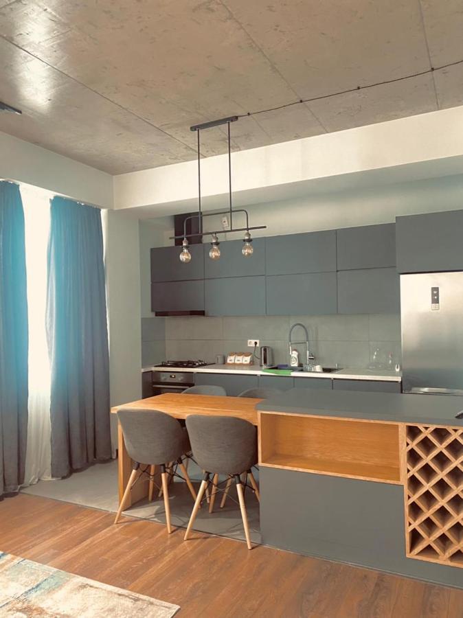 Apartment Sixteen Тбилиси Экстерьер фото
