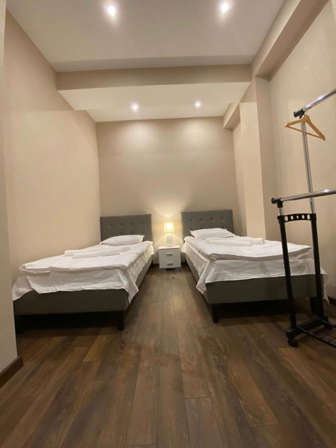Apartment Sixteen Тбилиси Экстерьер фото