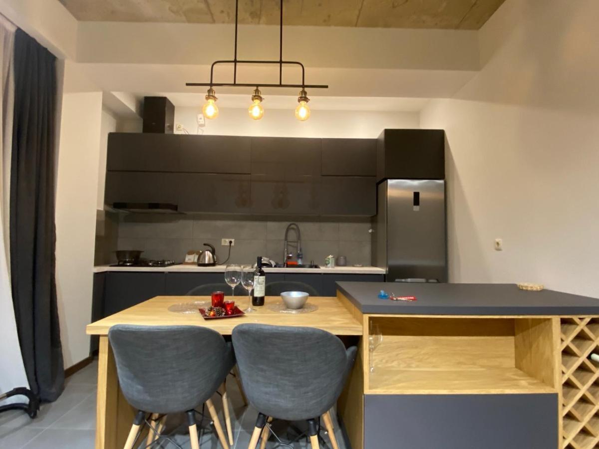 Apartment Sixteen Тбилиси Экстерьер фото