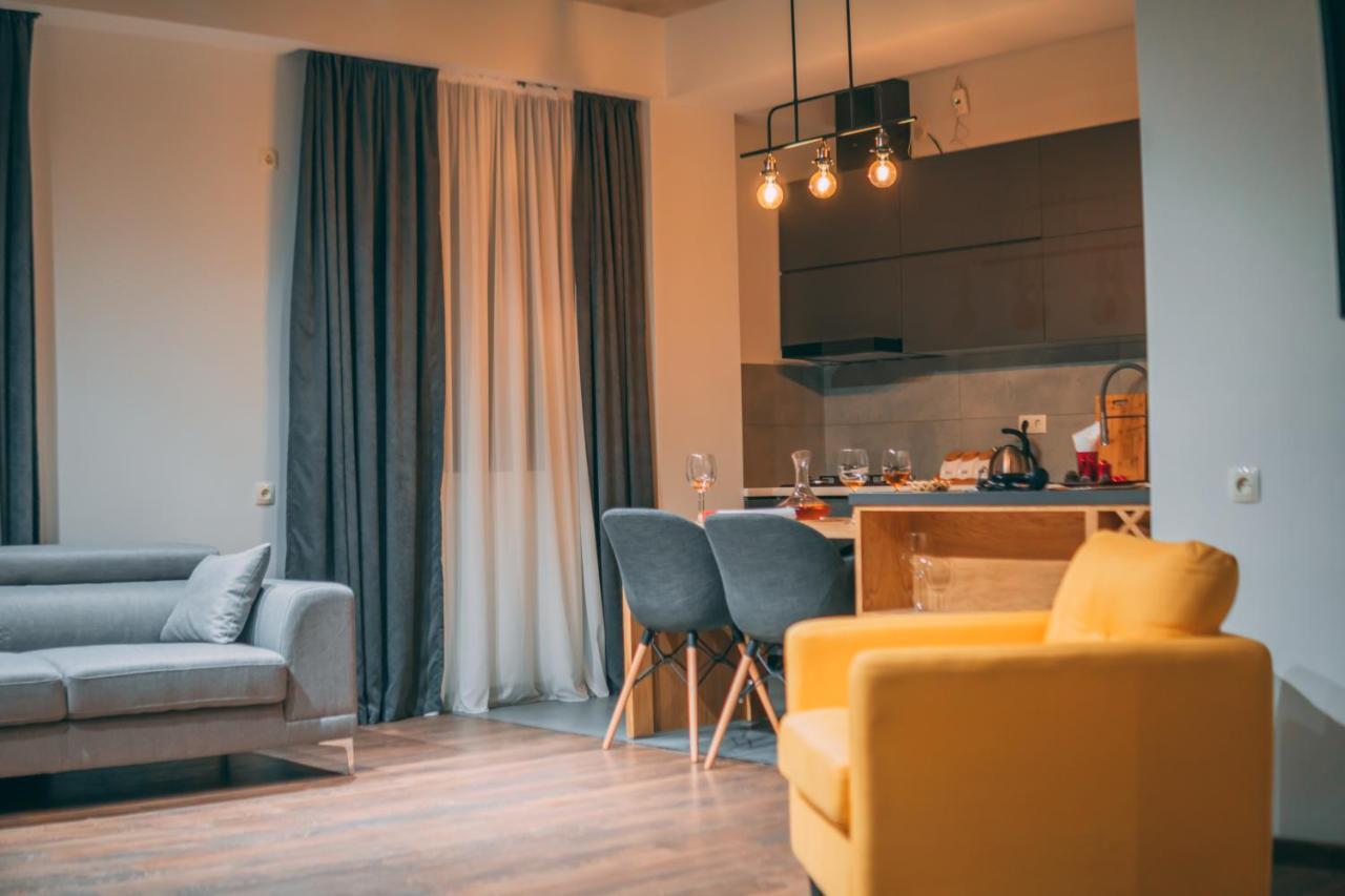 Apartment Sixteen Тбилиси Экстерьер фото