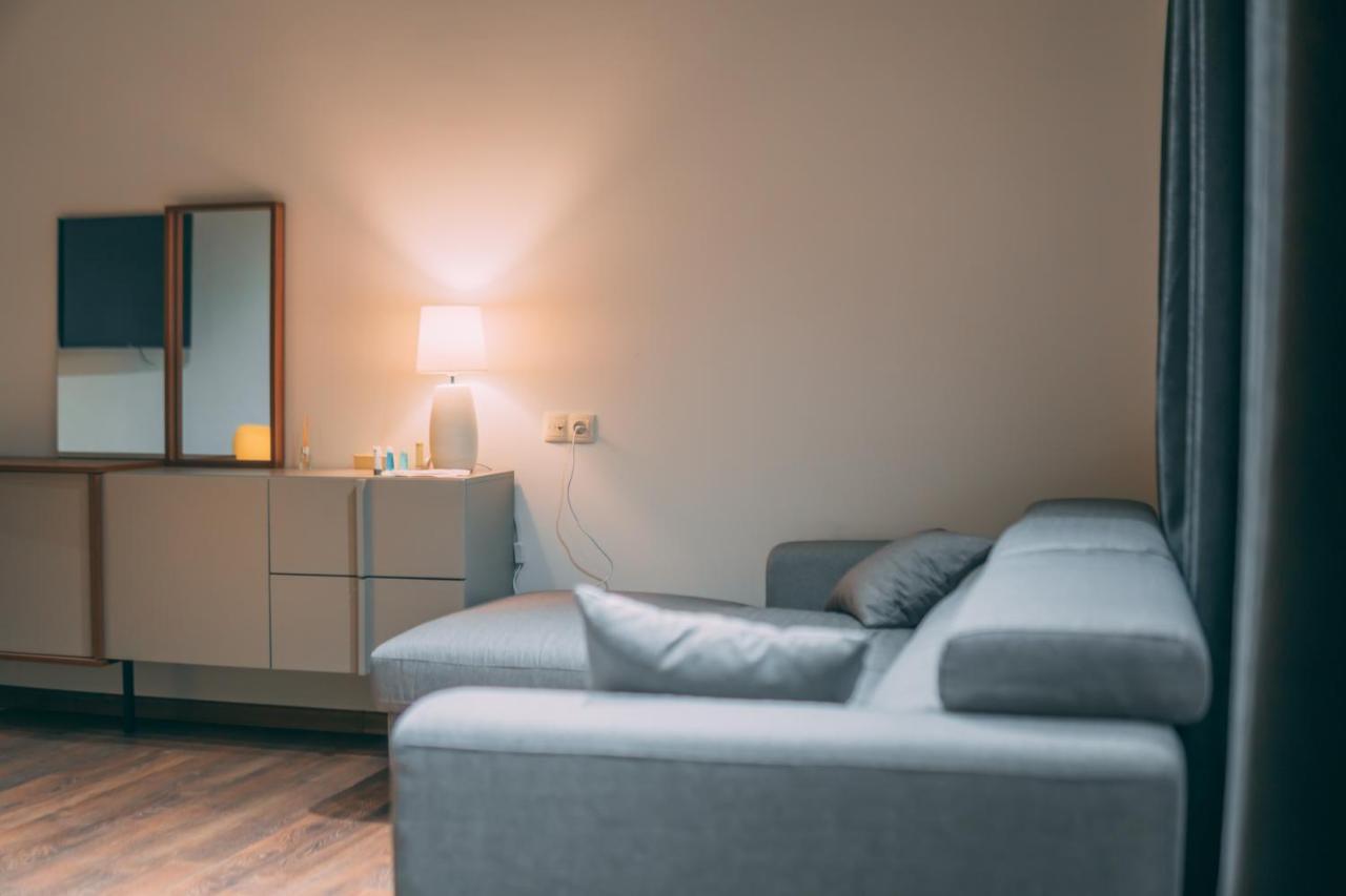 Apartment Sixteen Тбилиси Экстерьер фото