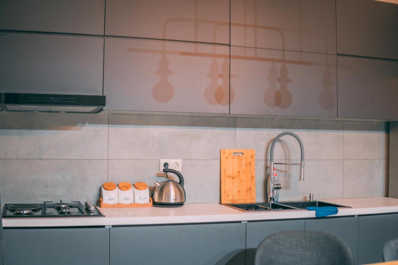 Apartment Sixteen Тбилиси Экстерьер фото