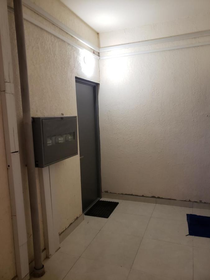 Apartment Sixteen Тбилиси Экстерьер фото